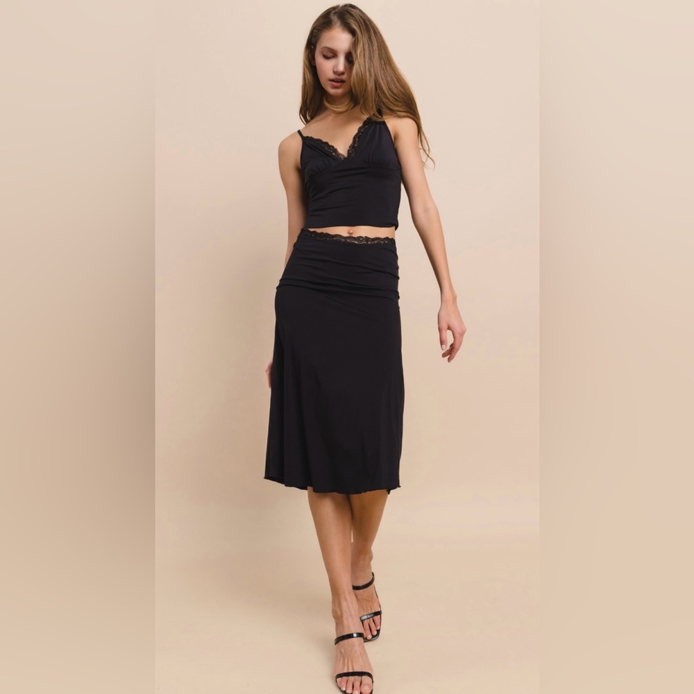 Lace Trim Crop Top & Skirt Set